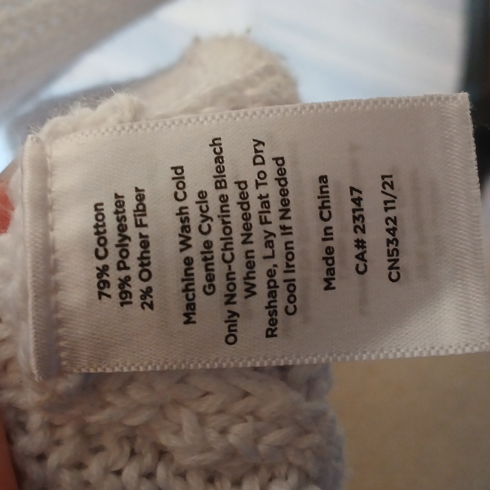 Talbots sweater size medium - Picture 7 of 7